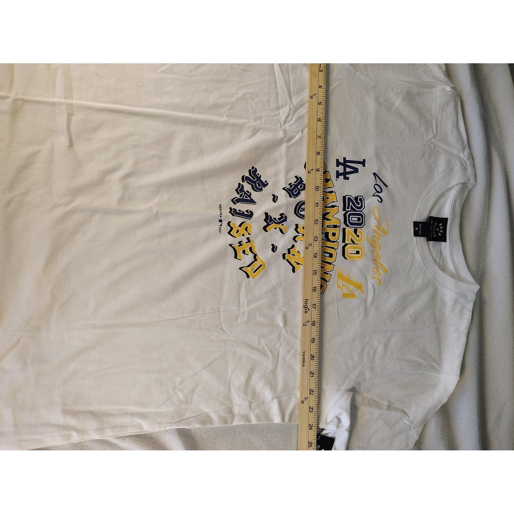 Born X Raised T-Shirt Mens XL White New 2020 LA Champions Dodgers Lakers New Era